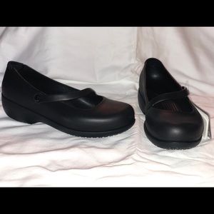 Crocs “Casey” crosslite work shoes